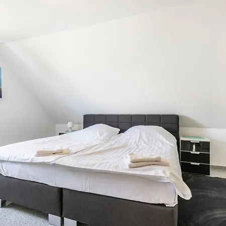Mit Parkmoeglichkeit Apartamento *