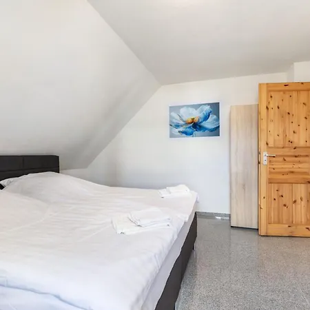 Apartamento Mit Parkmoeglichkeit Göppingen