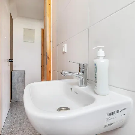 Mit Parkmoeglichkeit Apartamento